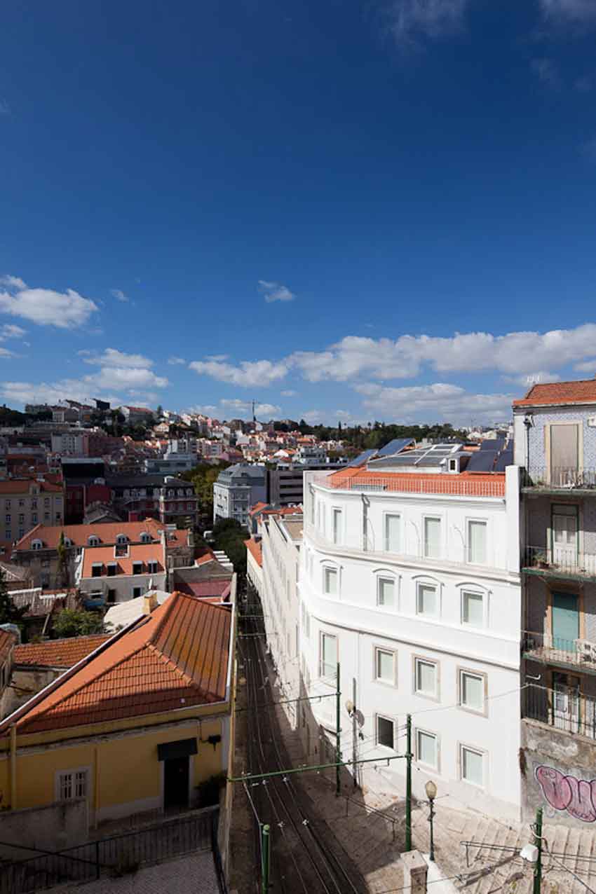 Calçada do Lavra building, Lisbon, Portugal, Architecture, Jorge Mealha, Living, white